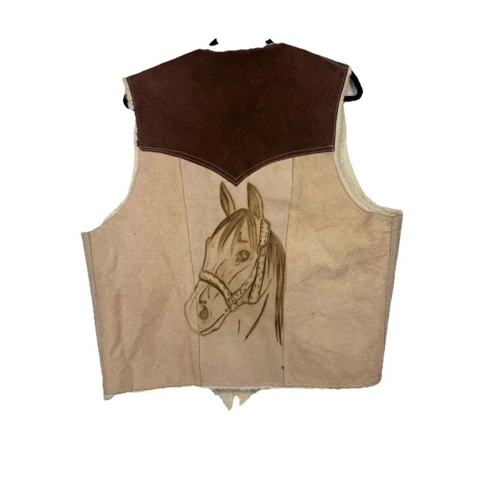 Vintage Rancho Suede Leather Vest Sherpa Lined Western Sz 44 Novelty Horse Print